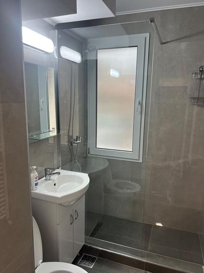 Apartament cu 2 camere decomandat în Albești