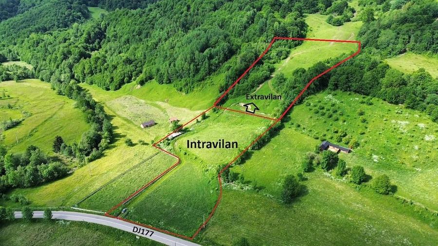 Teren de 2000 mp, în Mănăstirea Humorului
