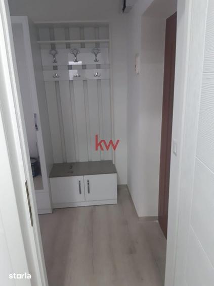 Apartament cu 3 camere decomandat, mobilat în Gară