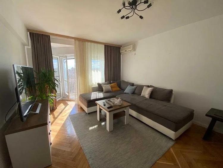 Unirii | 2 Camere | Renovat | X3 Balcon | Prox. Metrou | - 1