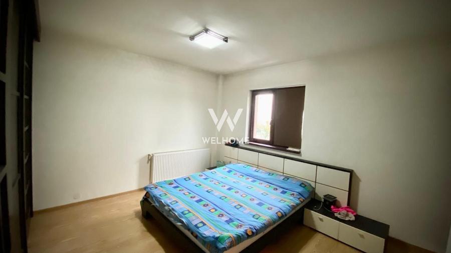 Apartament cu 3 camere decomandat, mobilat în Calea Dumbrăvii