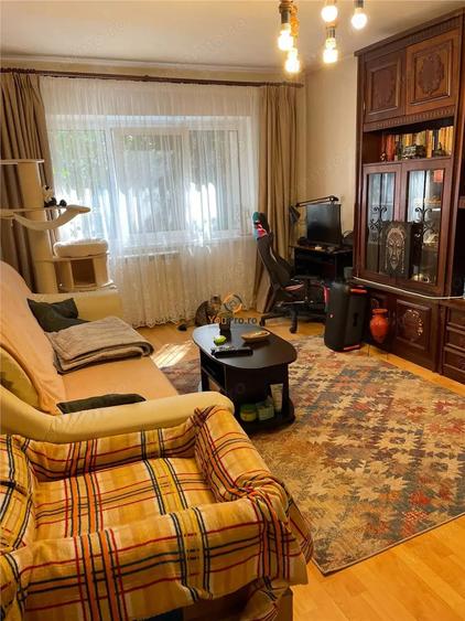 Apartament cu 2 camere decomandat în Complex Studențesc