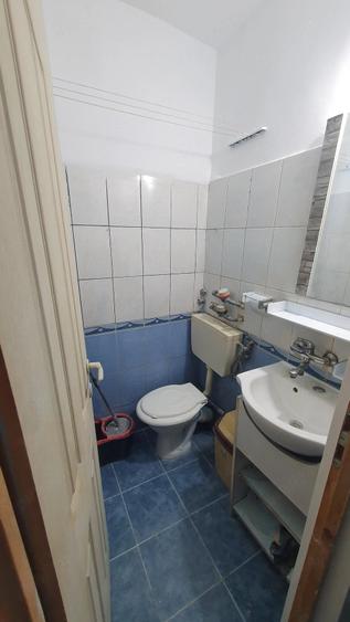 Garsoniera de vanzare sau inchiriere - 3