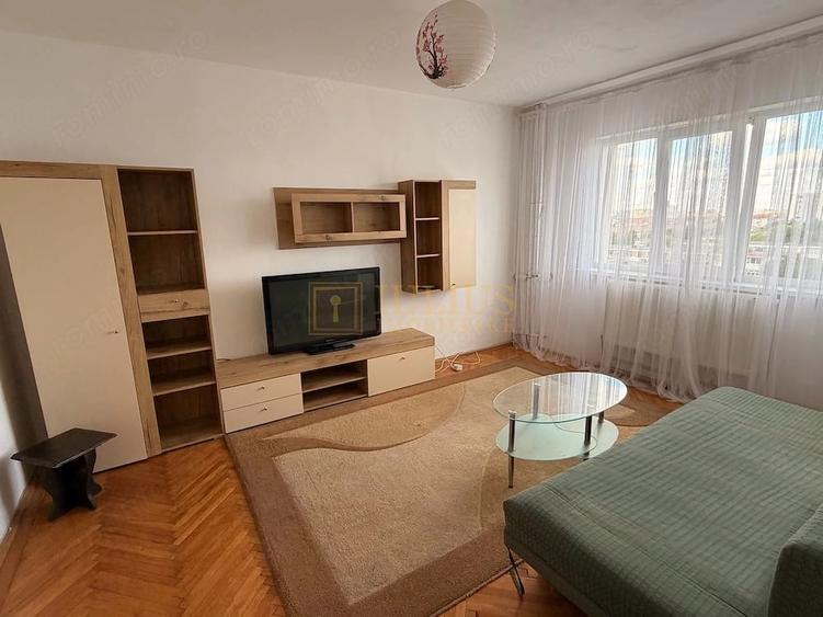 Apartament cu 3 camere decomandat, mobilat în Gheorghe Lazăr