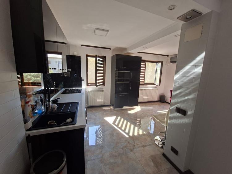 Titlu: Superb! Apartament 2 camere lux, etaj 3/4, 68 mp utili Micro 9, Str. 9 Mai (La 5 min de Centru) - 1