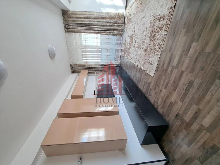 Apartament cu 3 camere decomandat în Olteniței