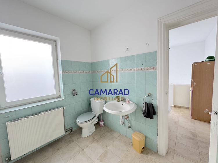 Casă individuală cu 5 camere cu Canalizare în Iancului