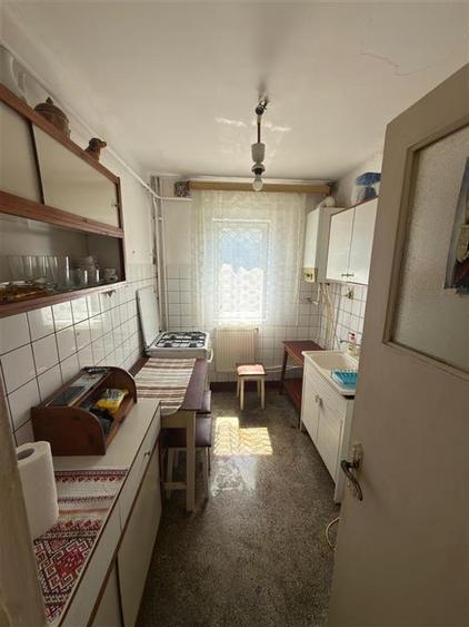 Apartament cu 2 camere semidecomandat în Primăverii