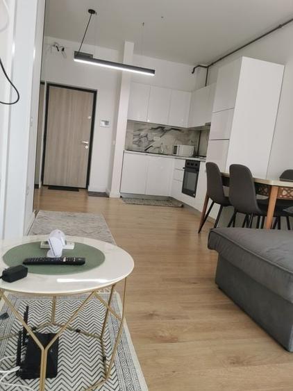 Apartament cu 2 camere decomandat în Exterior Vest
