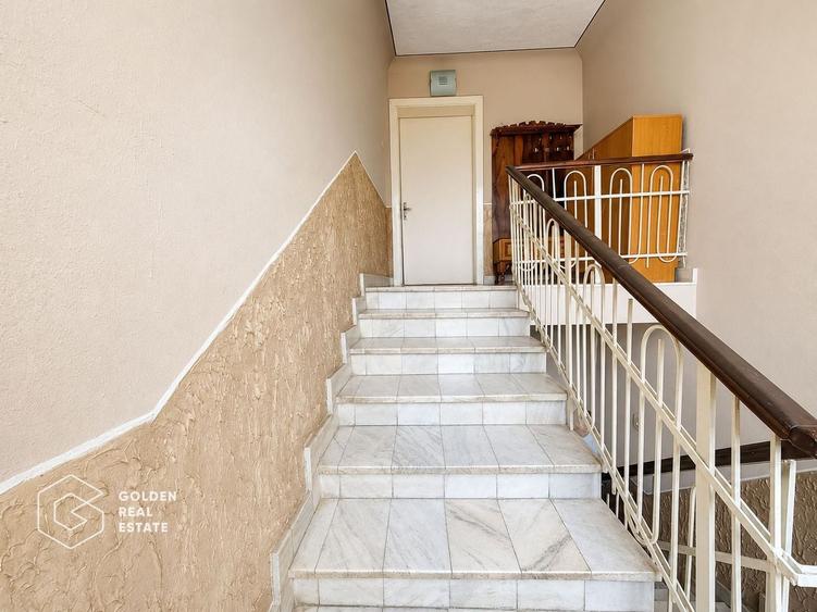 Casă individuală cu 6 camere cu Canalizare în Freidorf