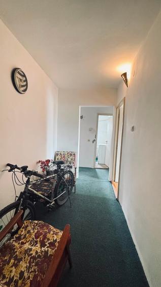 Apartament cu 3 camere în Lipovei