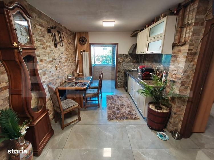 Apartament cu 2 camere decomandat în Rovine