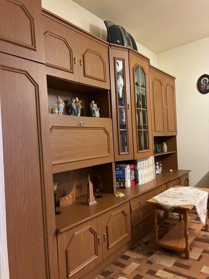 Apartament cu 2 camere semidecomandat în Petros
