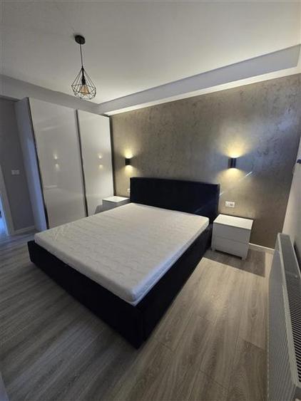 Apartament cu 2 camere decomandat, mobilat în Dumbrăvița