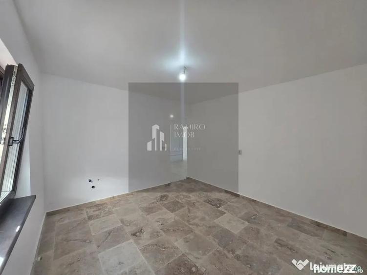 Casă cu 6 camere cu Teren 300 Mp în Central