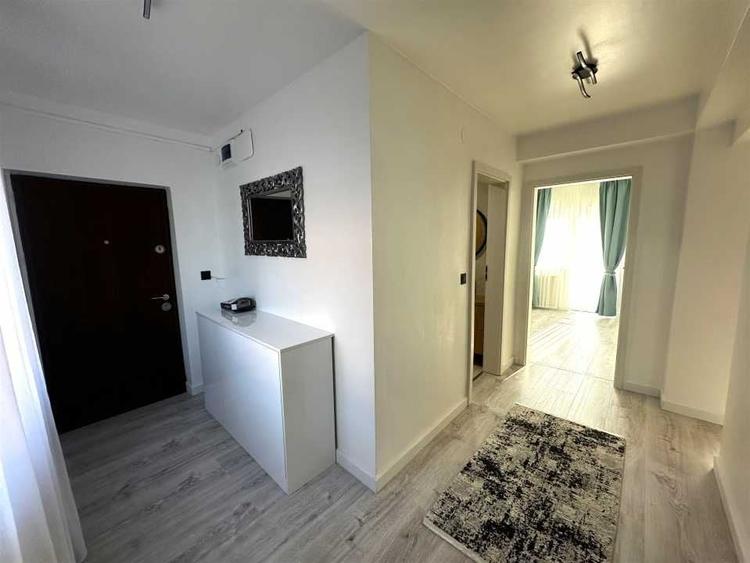 Apartament cu 3 camere decomandat în Șelimbăr