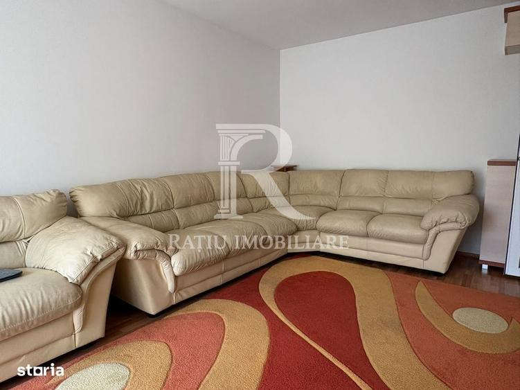 Apartament cu 3 camere decomandat în Rogerius
