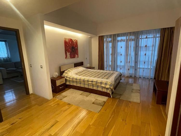 Apartament cu 2 camere decomandat în Faleza Nord