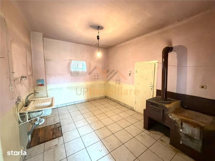 Casă cu 3 camere cu Teren 975 Mp în Tileagd