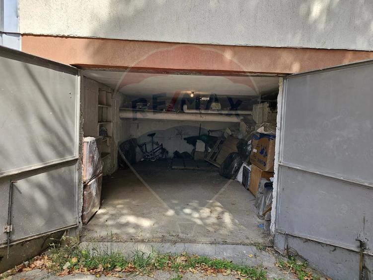Casă cu Teren 18 Mp în Chibrit