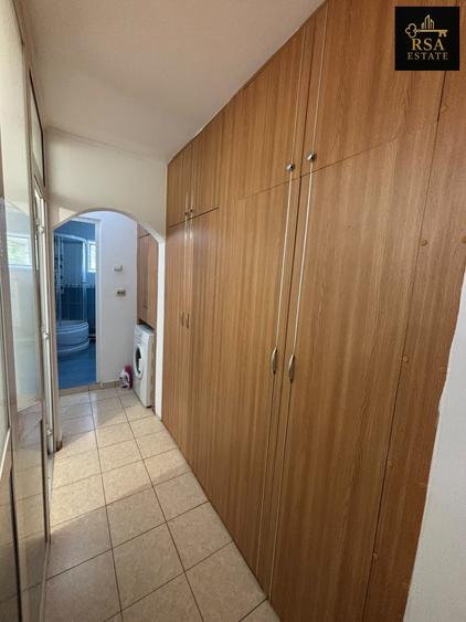 Apartament cu 3 camere decomandat, mobilat în Ostroveni