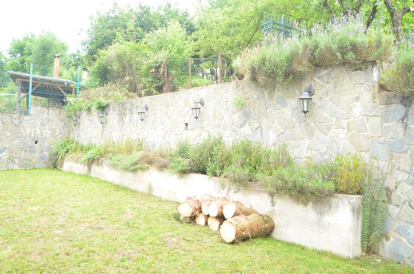 Casă individuală cu 5 camere în Zamora