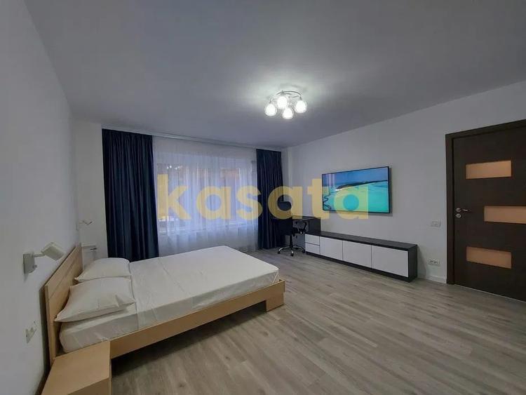 Garsonieră decomandată, mobilată în Virtuții