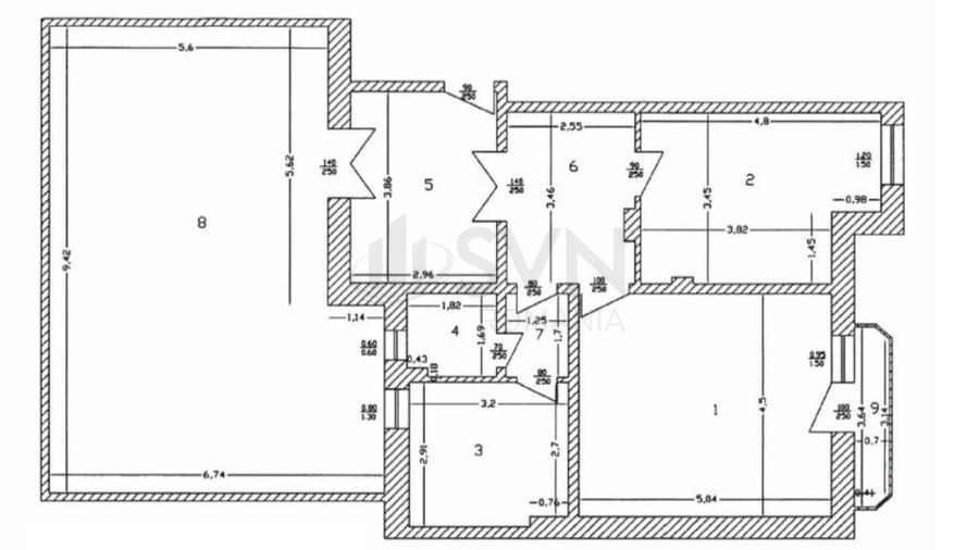 Apartament cu 3 camere semidecomandat în 1 Mai