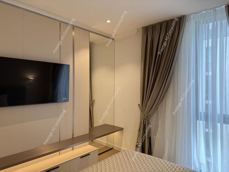 Apartament cu 3 camere semidecomandat, mobilat în Take Ionescu