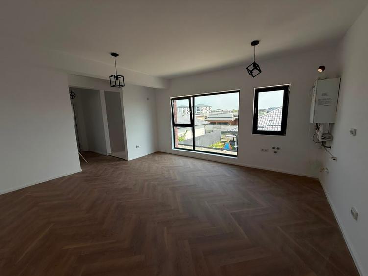 Apartament cu 2 camere în Exterior Est