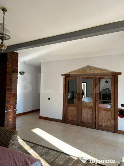 Casă cu 4 camere cu Teren 980 Mp în Valea