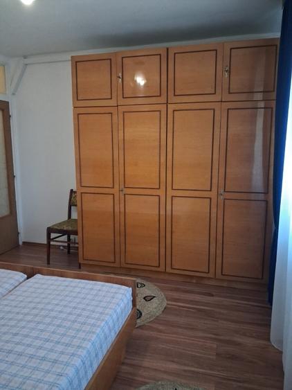 Apartament cu 2 camere decomandat, mobilat în Sebastian