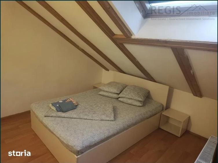 Casă cu 9 camere cu Teren 500 Mp în Central