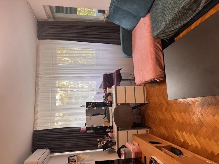 Apartament cu 2 camere semidecomandat în Gorjului