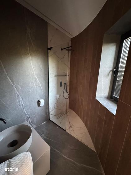 Exceptional Brand-New Luxury Villa for Rent - 12