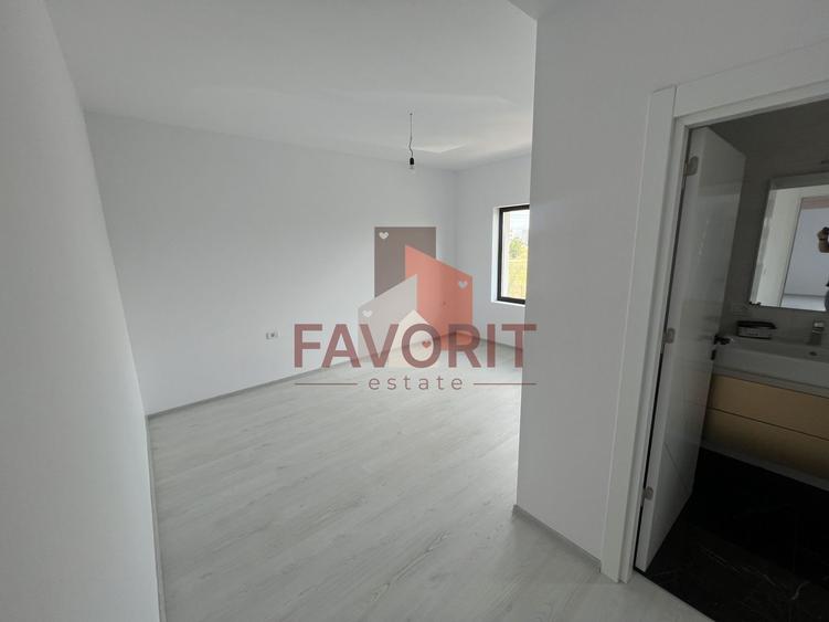 Duplex cu 5 camere cu Canalizare în Chișoda