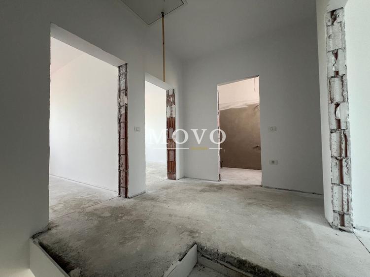 Duplex cu 4 camere cu Teren 330 Mp în Giroc