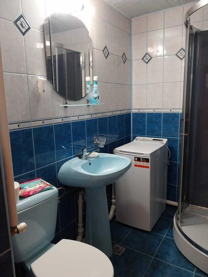 Apartament cu 3 camere decomandat în Nufărul