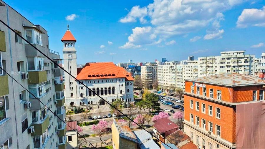 Apartament cu 2 camere semidecomandat în Banu Manta
