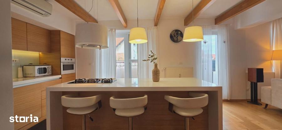 Apartament cu 4 camere în Central