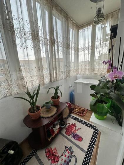 Apartament cu 3 camere decomandat, mobilat în Nord-Est