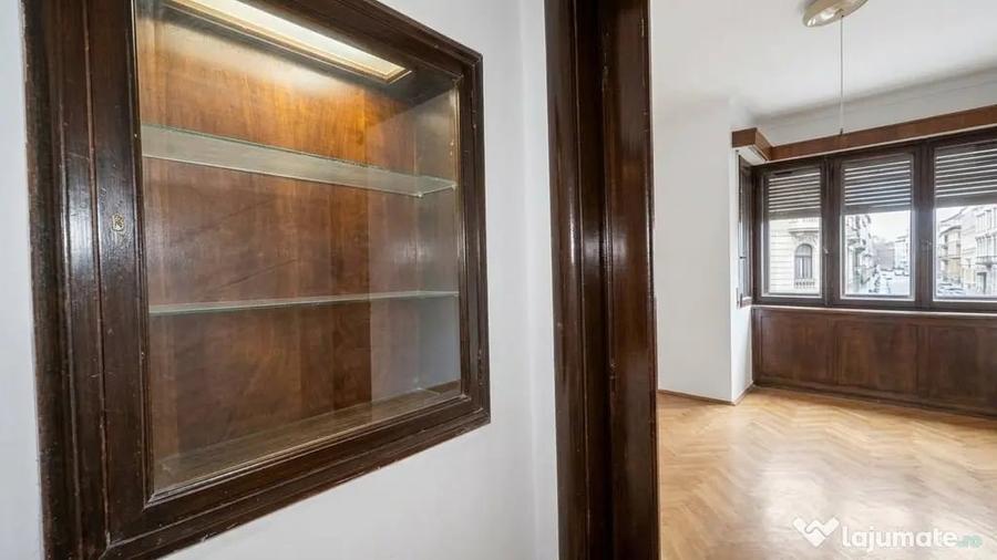 Apartament cu 4 camere decomandat în Rosetti