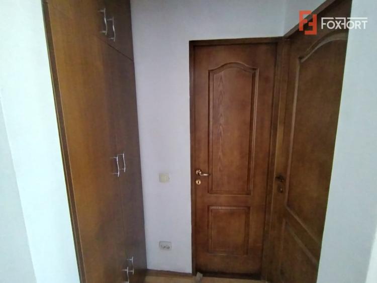 Apartament cu 2 camere semidecomandat în Olimpia-Stadion