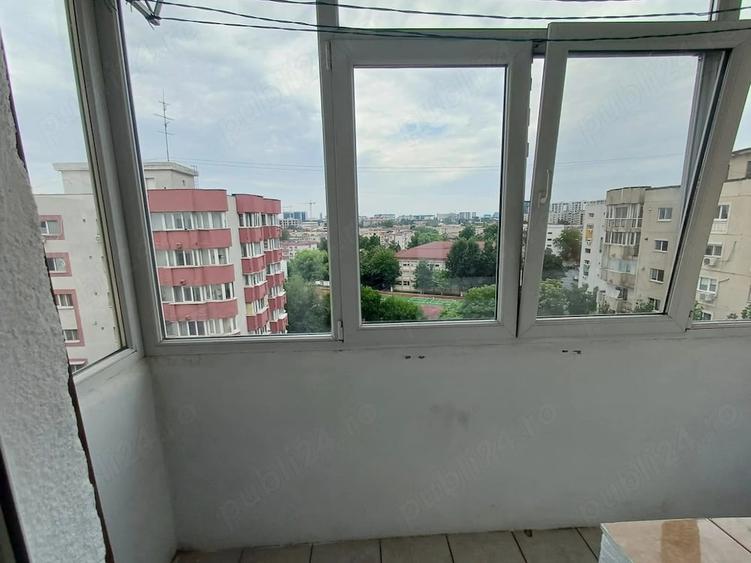 Apartament cu 2 camere semidecomandat în 13 Septembrie