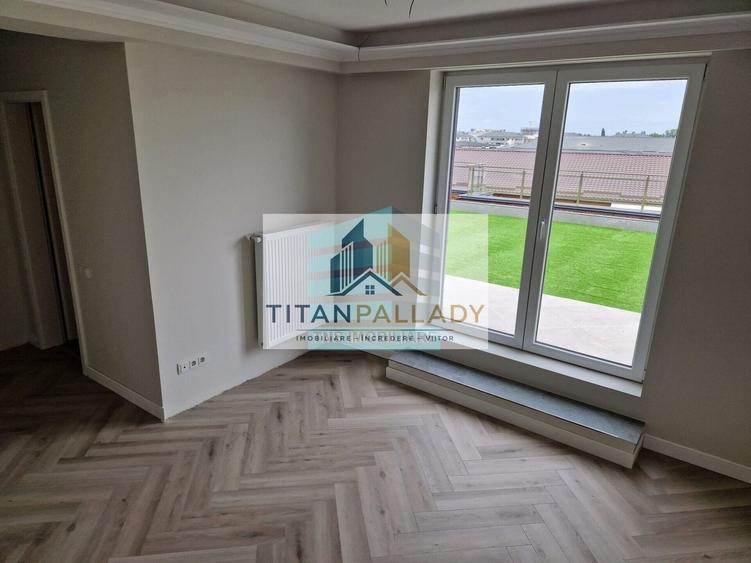 Penthouse cu 4 camere decomandat în Theodor Pallady