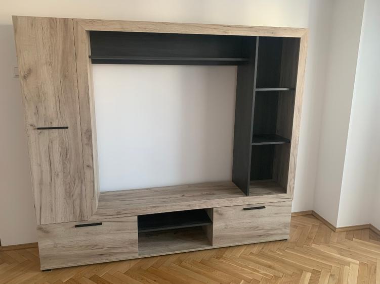Apartament cu 2 camere decomandat în Circumvalațiunii