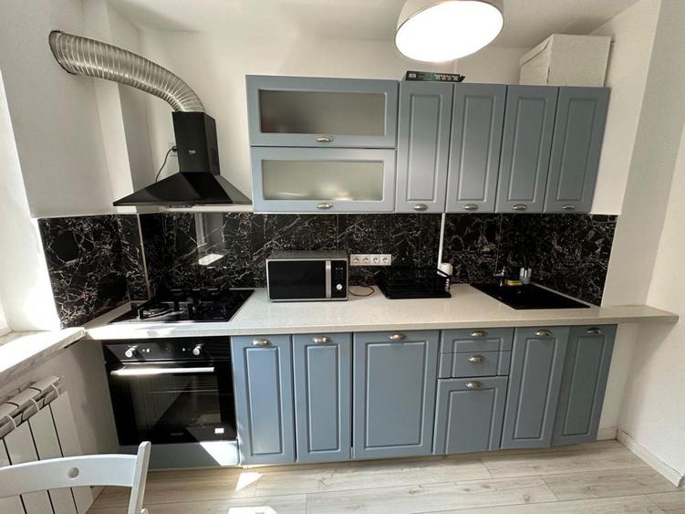 Apartament cu 2 camere semidecomandat în Calea București