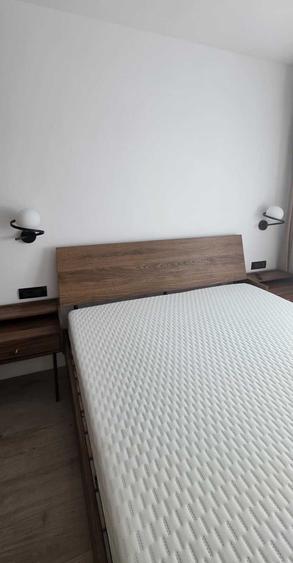 Apartament cu 2 camere decomandat în Berceni
