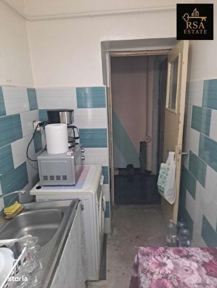 Apartament cu 3 camere decomandat în Ostroveni