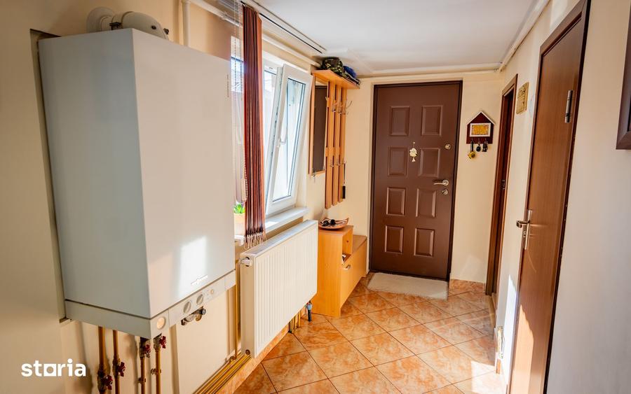 Casă cu 3 camere cu Teren 232 Mp în Ghencea